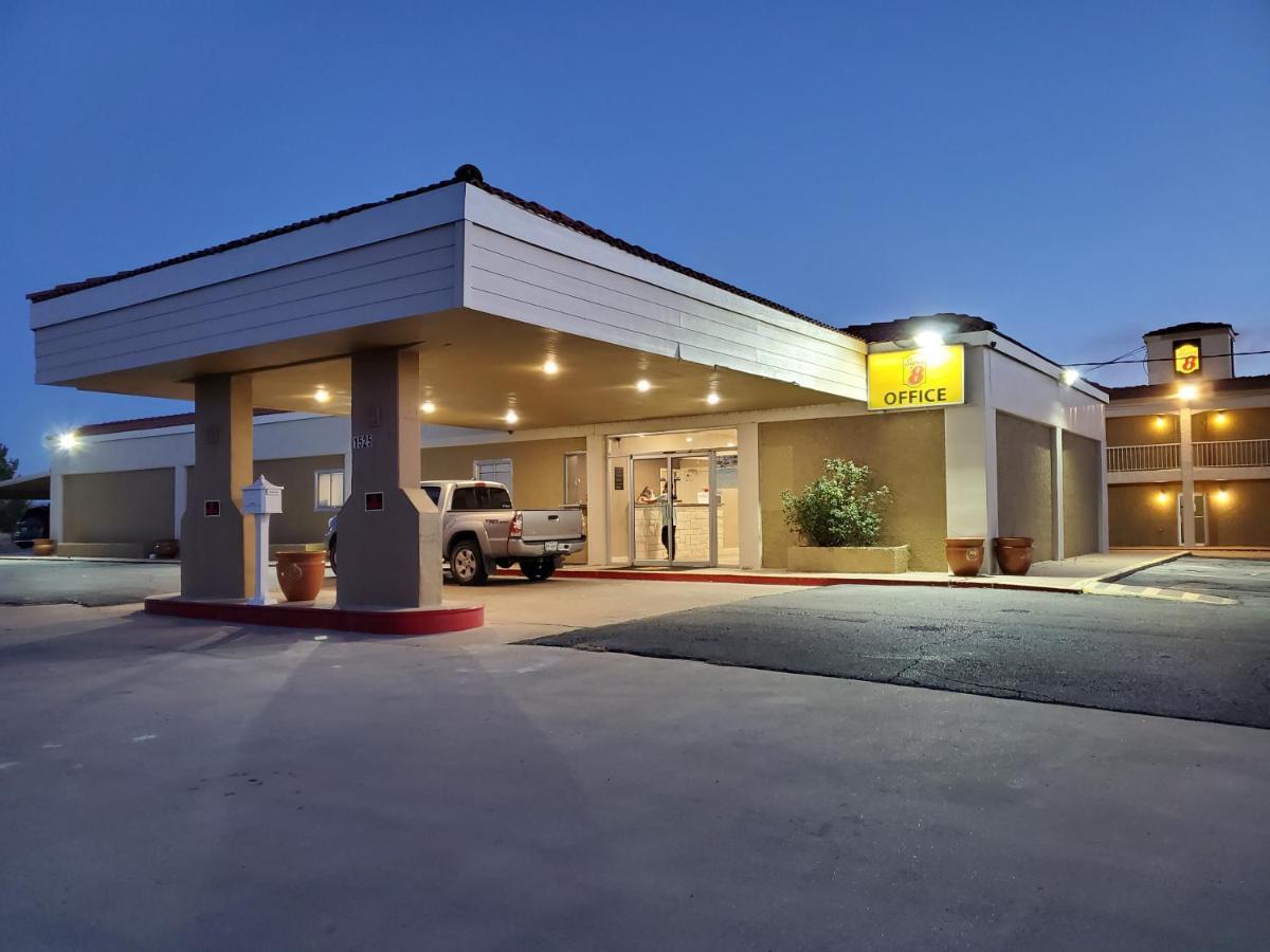 Super 8 By Wyndham Abilene North Hotel Ngoại thất bức ảnh